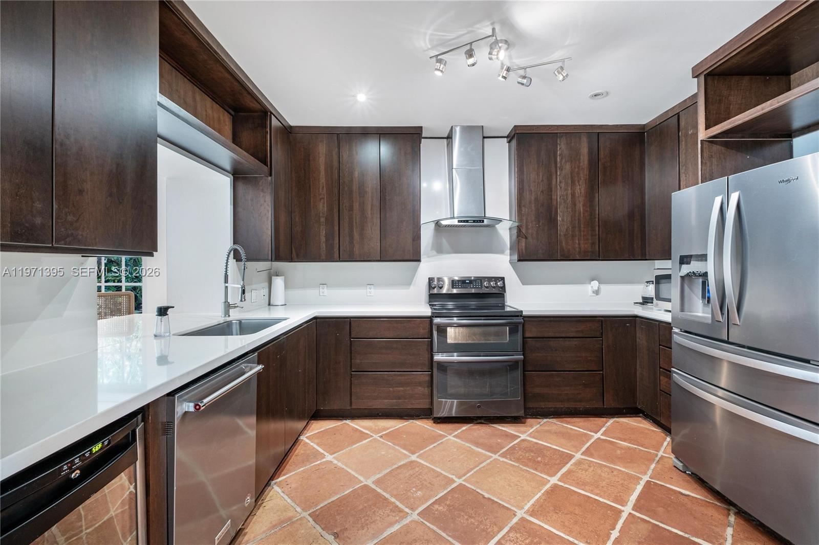 South Coconut Grove - Residential Lease