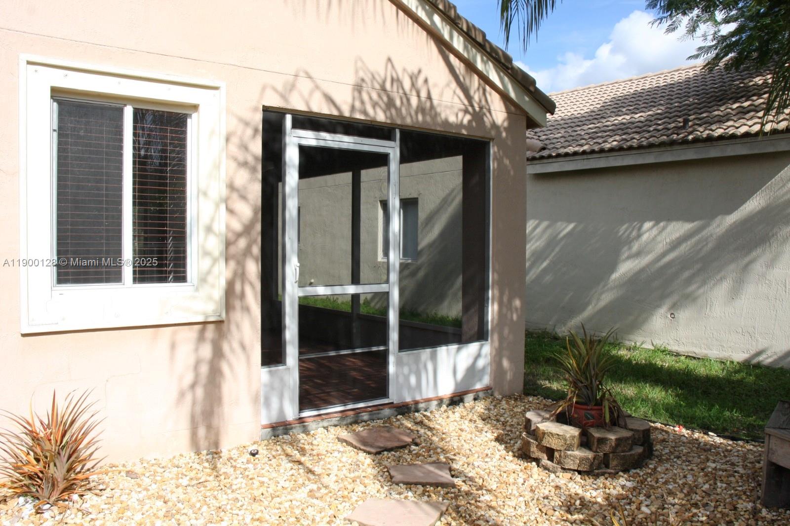 SECTOR 2-PARCELS 12 13 14 - Residential Lease