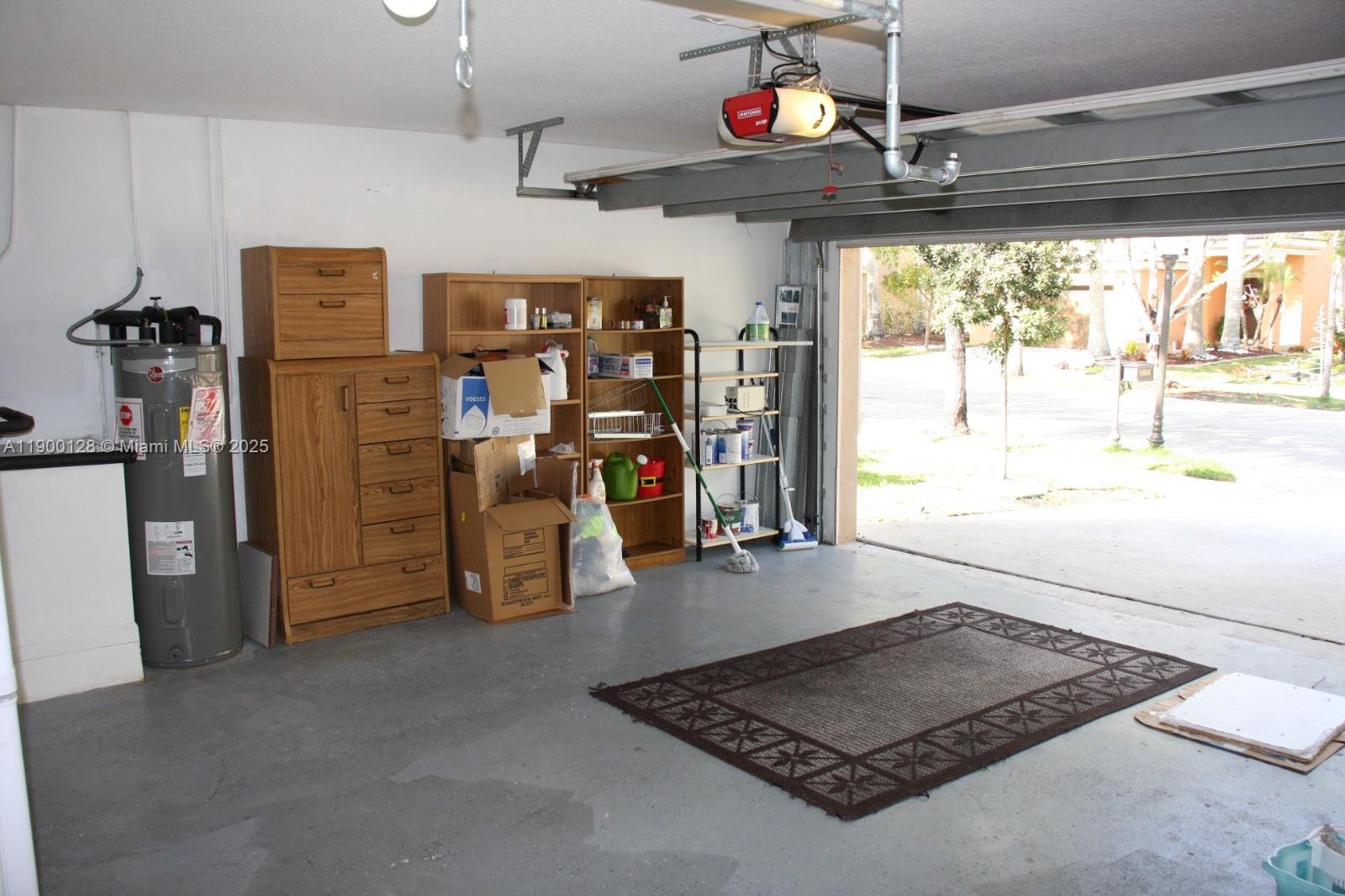 SECTOR 2-PARCELS 12 13 14 - Residential Lease