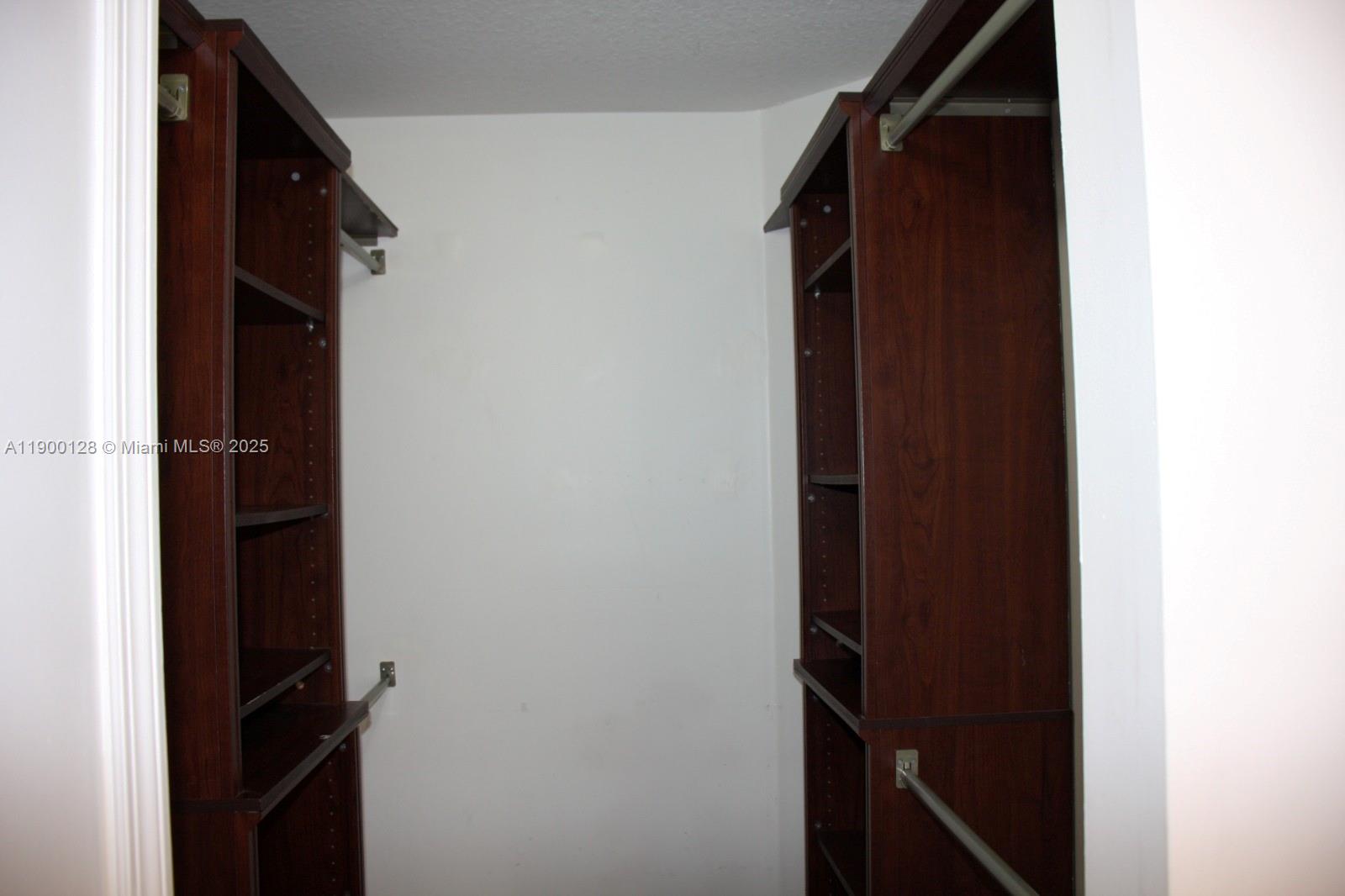 SECTOR 2-PARCELS 12 13 14 - Residential Lease