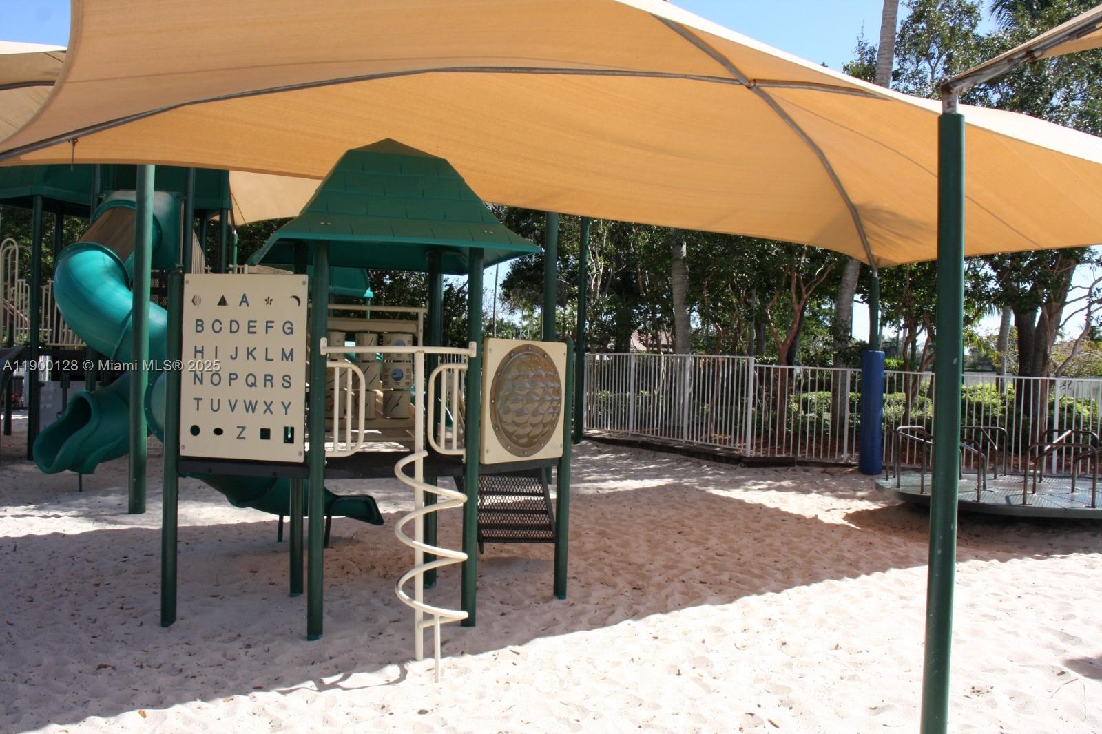 SECTOR 2-PARCELS 12 13 14 - Residential Lease