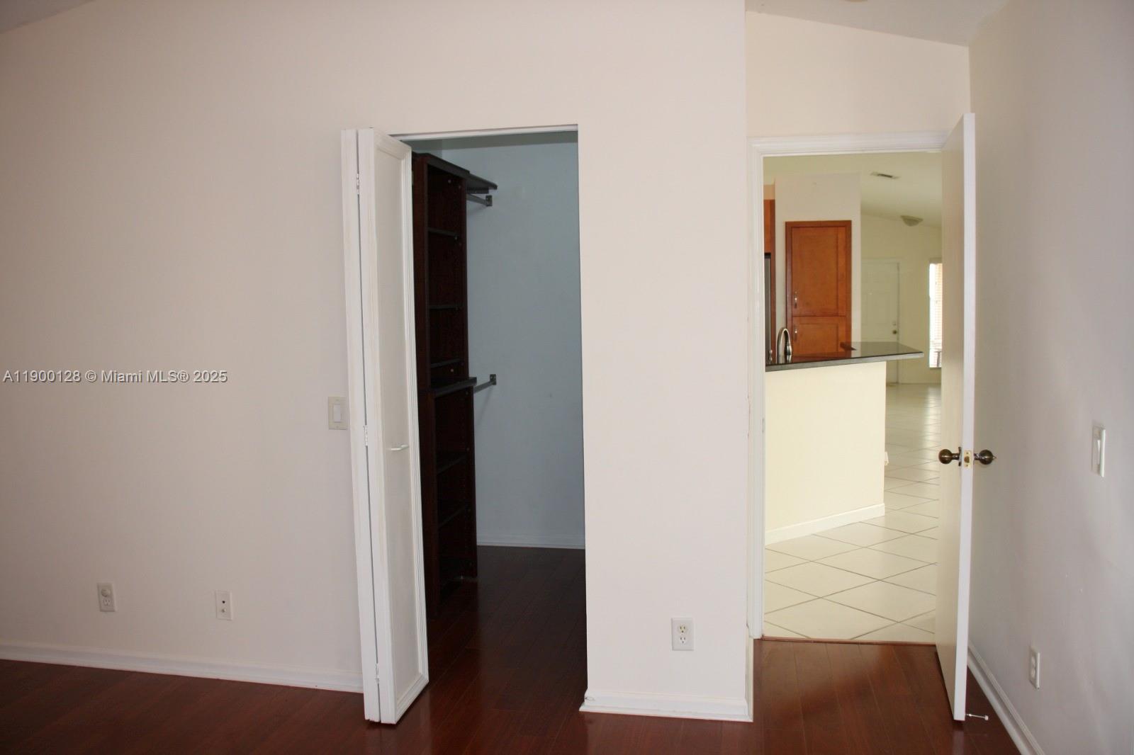 SECTOR 2-PARCELS 12 13 14 - Residential Lease