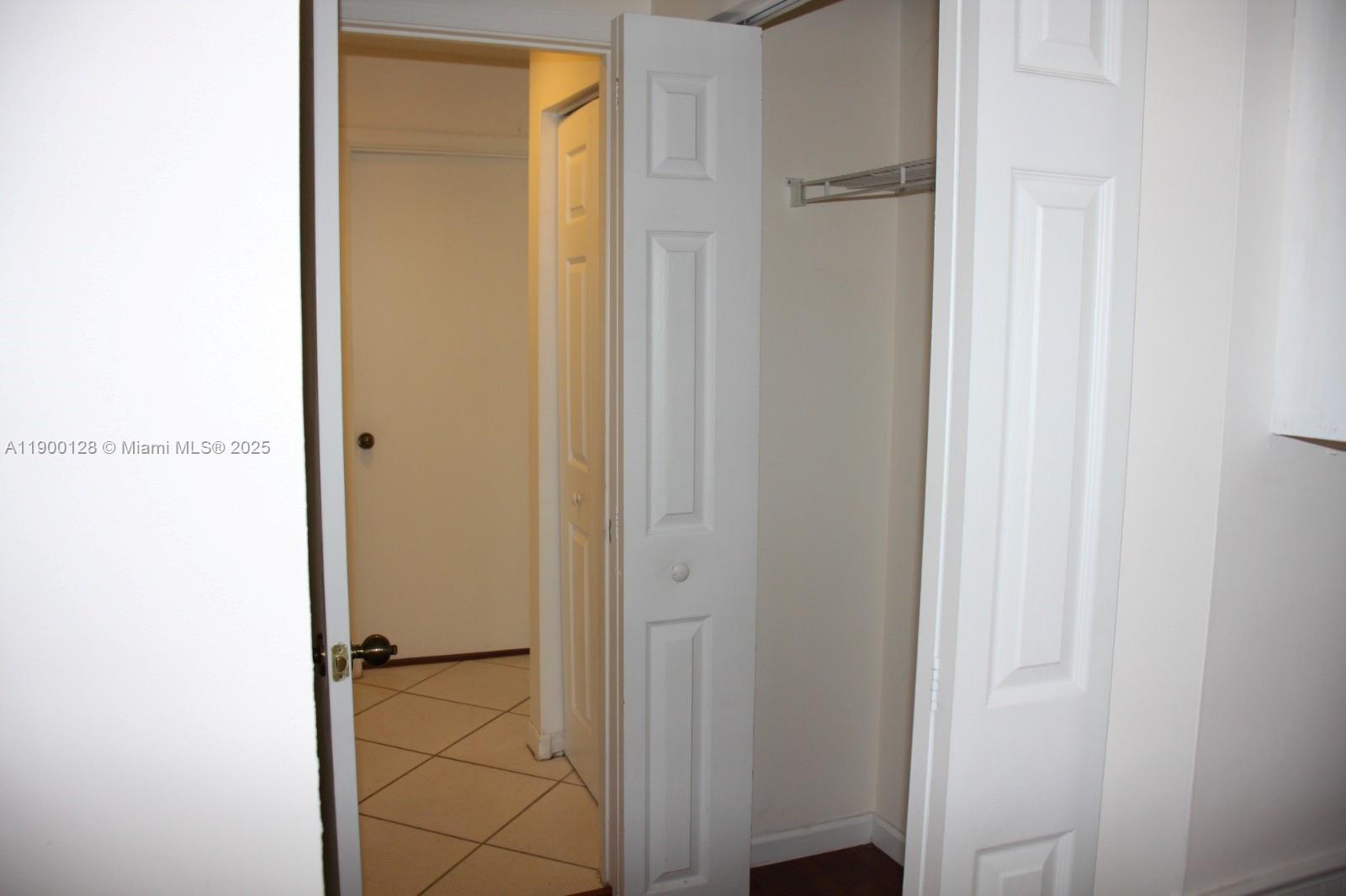 SECTOR 2-PARCELS 12 13 14 - Residential Lease