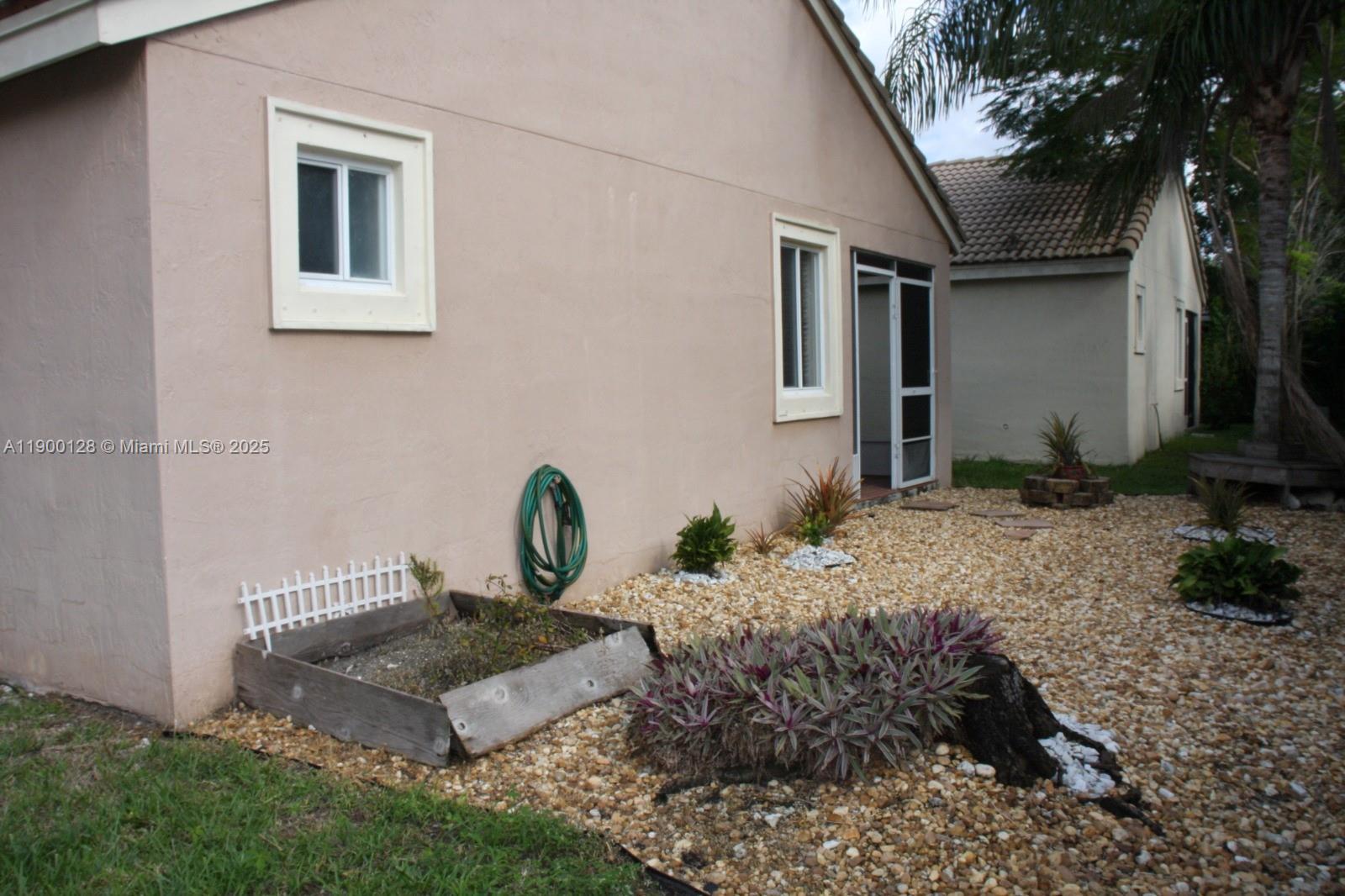 SECTOR 2-PARCELS 12 13 14 - Residential Lease