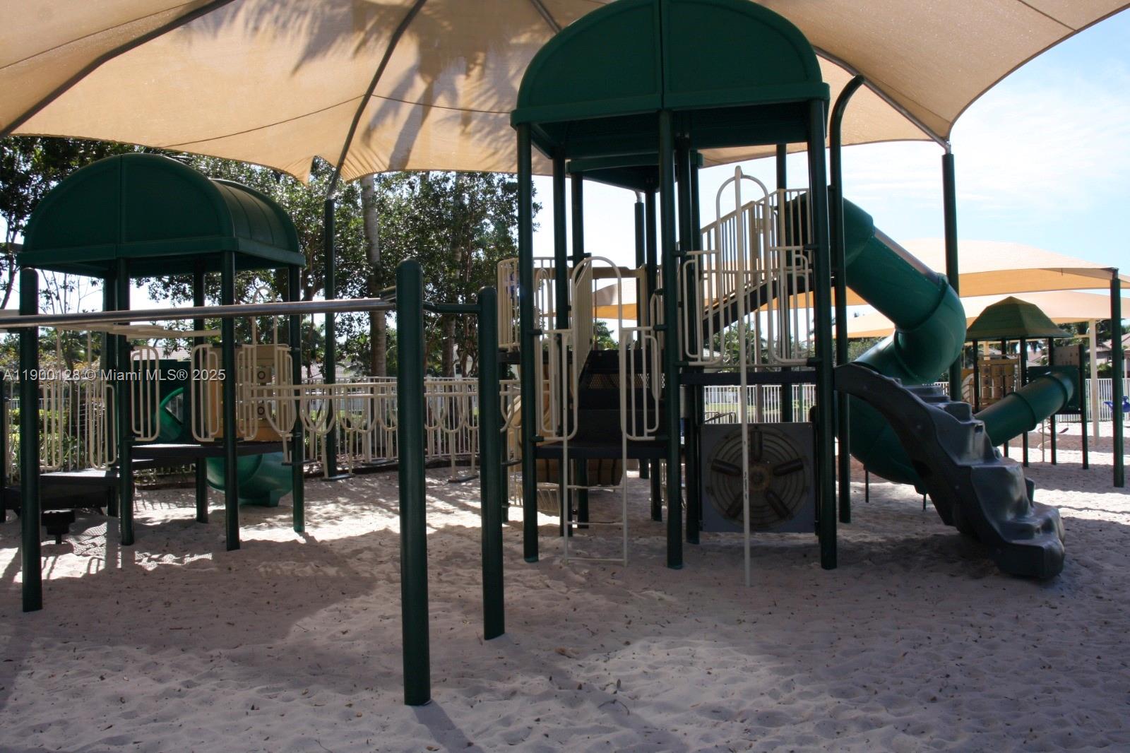 SECTOR 2-PARCELS 12 13 14 - Residential Lease