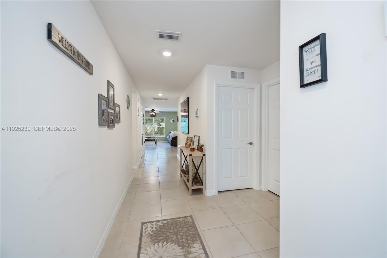 Port Labelle - Residential