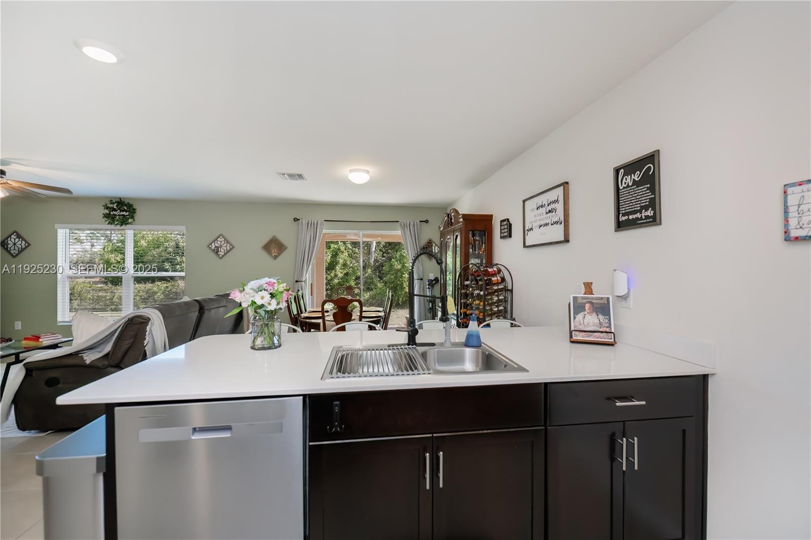 Port Labelle - Residential