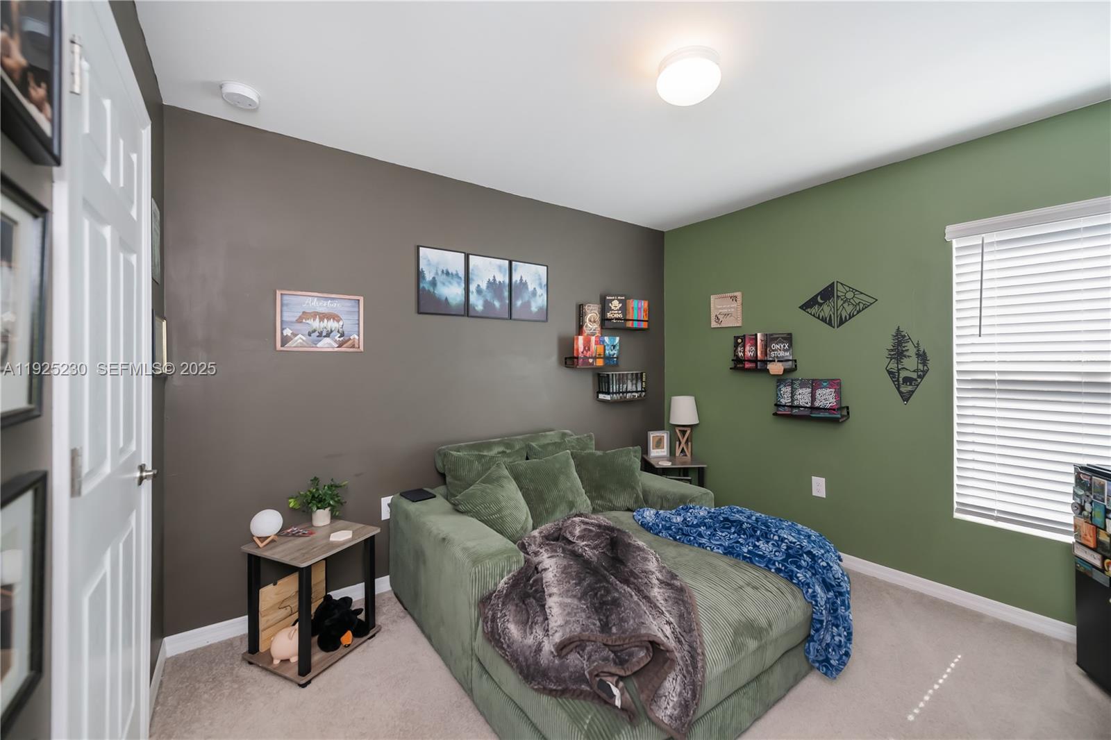 Port Labelle - Residential