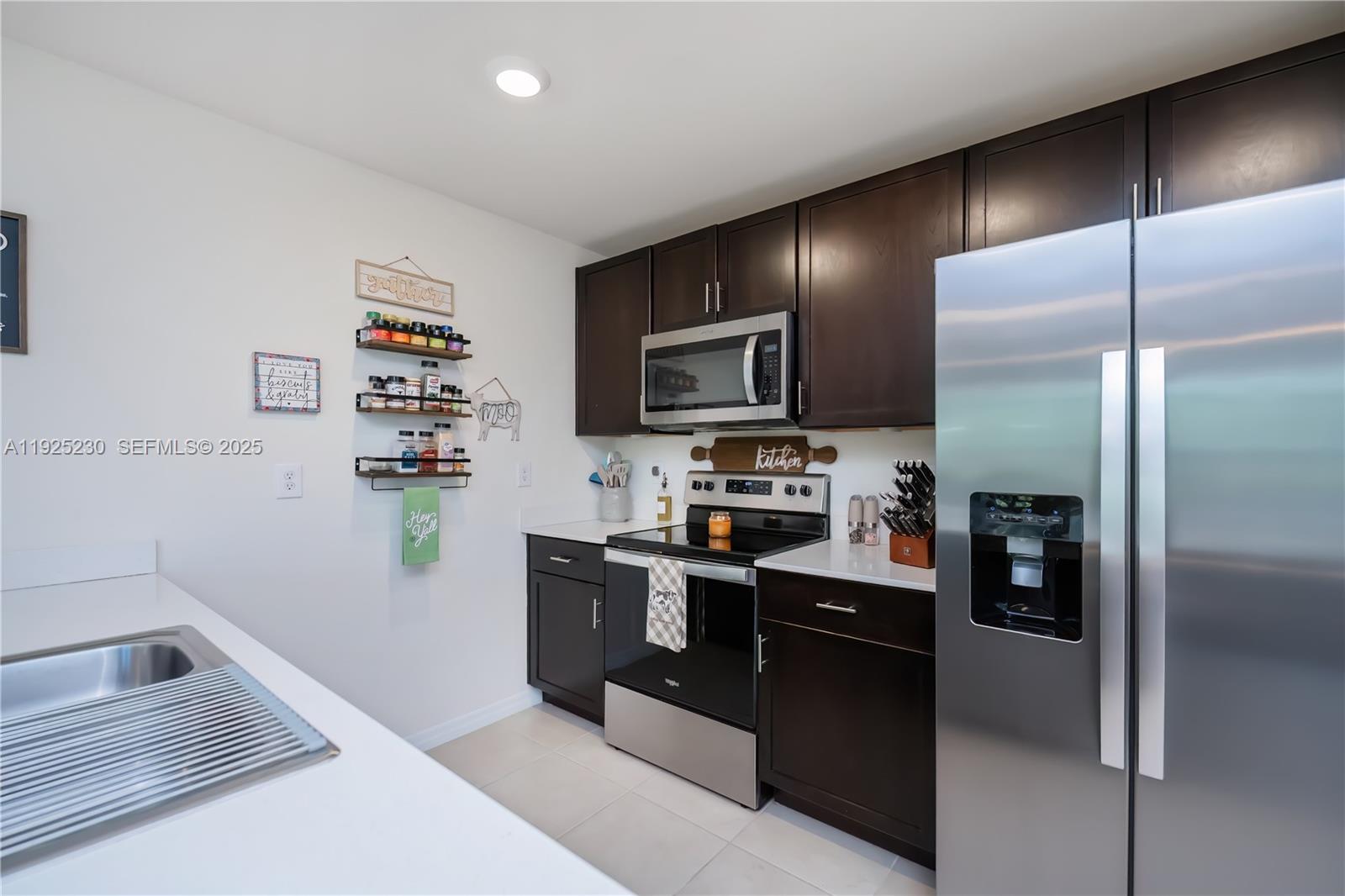 Port Labelle - Residential