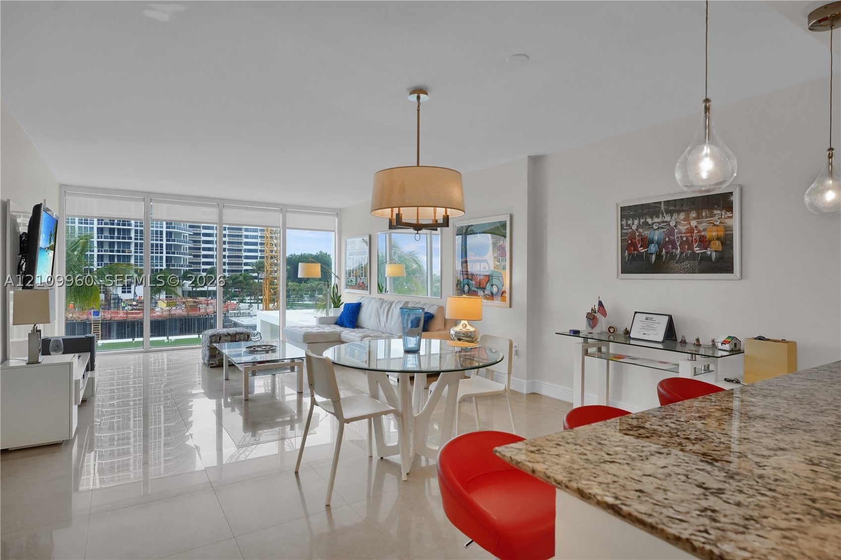10275 Collins Ave 315