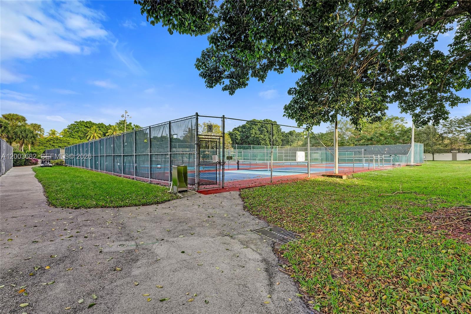 PORTOFINO VILLAGE 1-B CON - Residential Lease