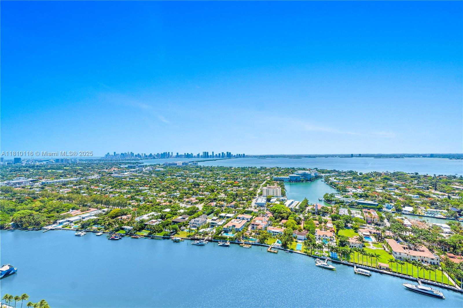 4775 Collins Ave PH4107