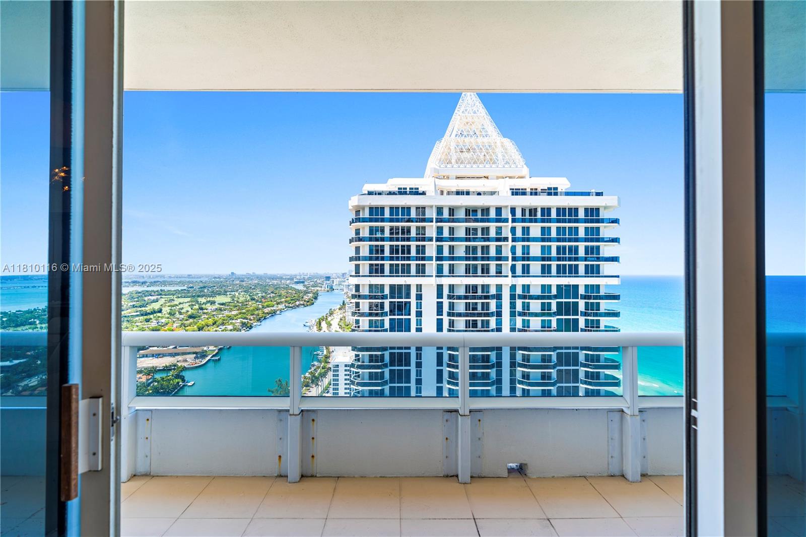 GREEN DIAMOND CONDO - Residential