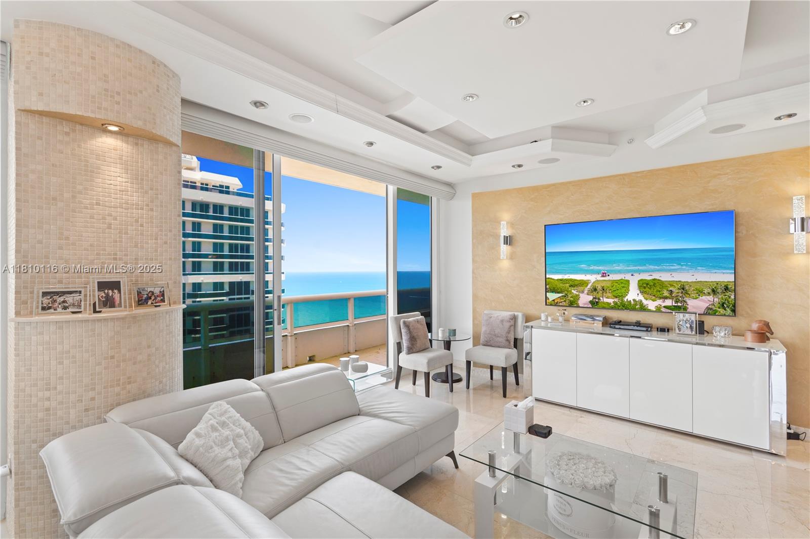 GREEN DIAMOND CONDO - Residential