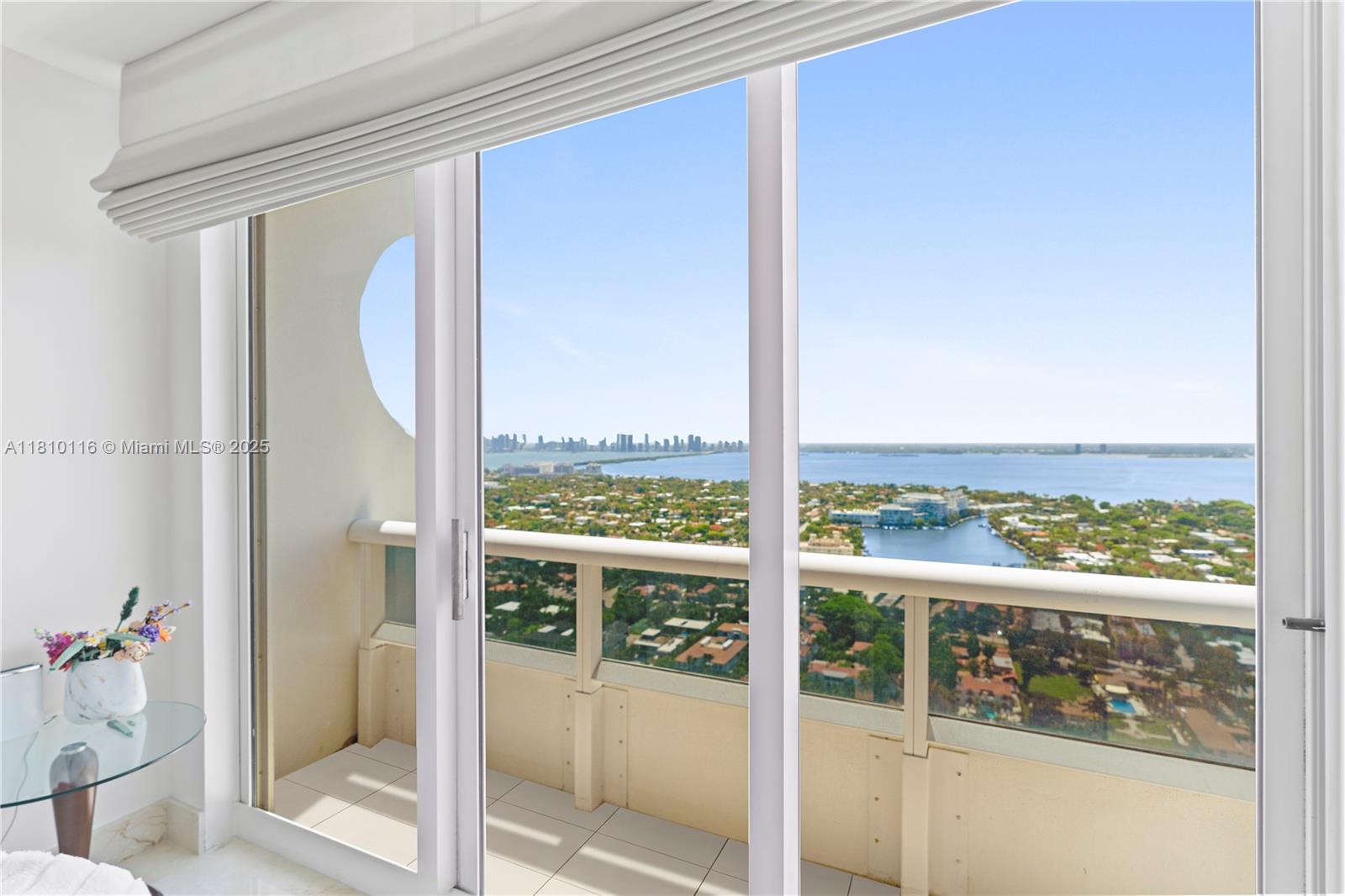 GREEN DIAMOND CONDO - Residential