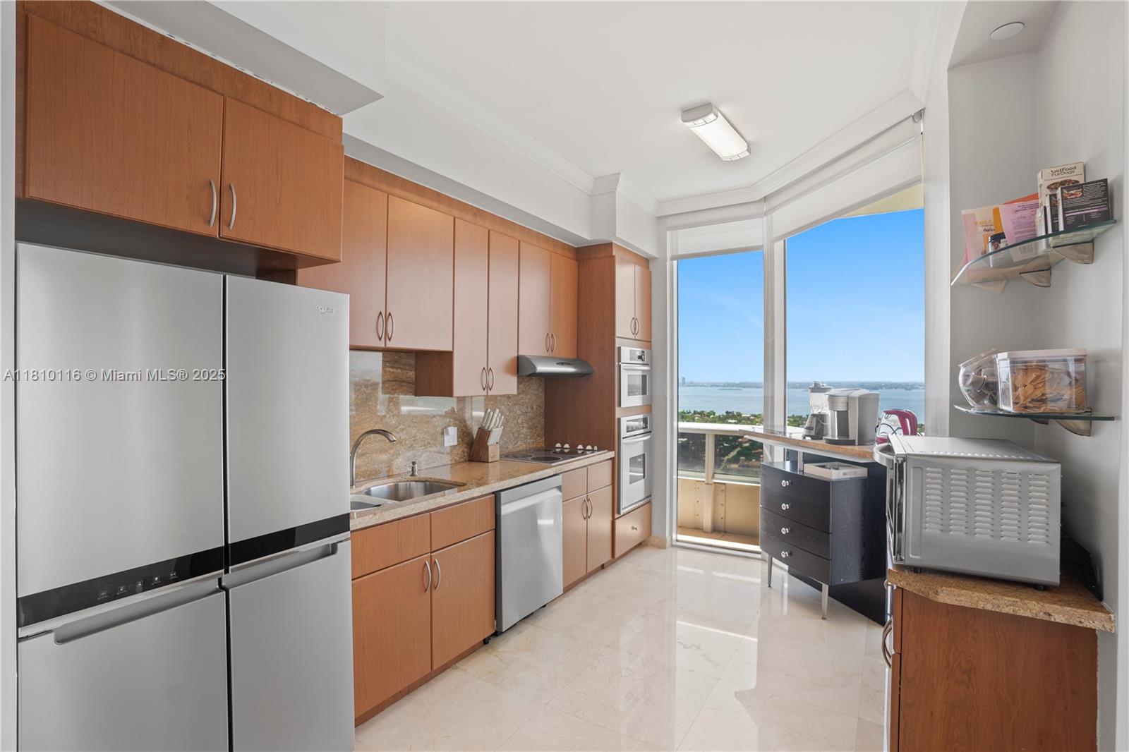 GREEN DIAMOND CONDO - Residential