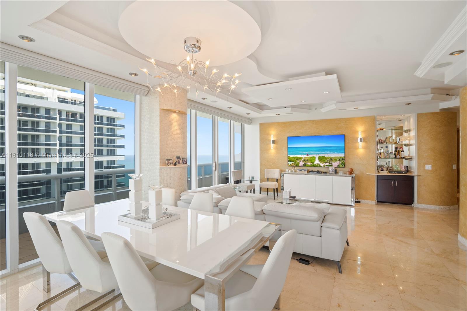 GREEN DIAMOND CONDO - Residential