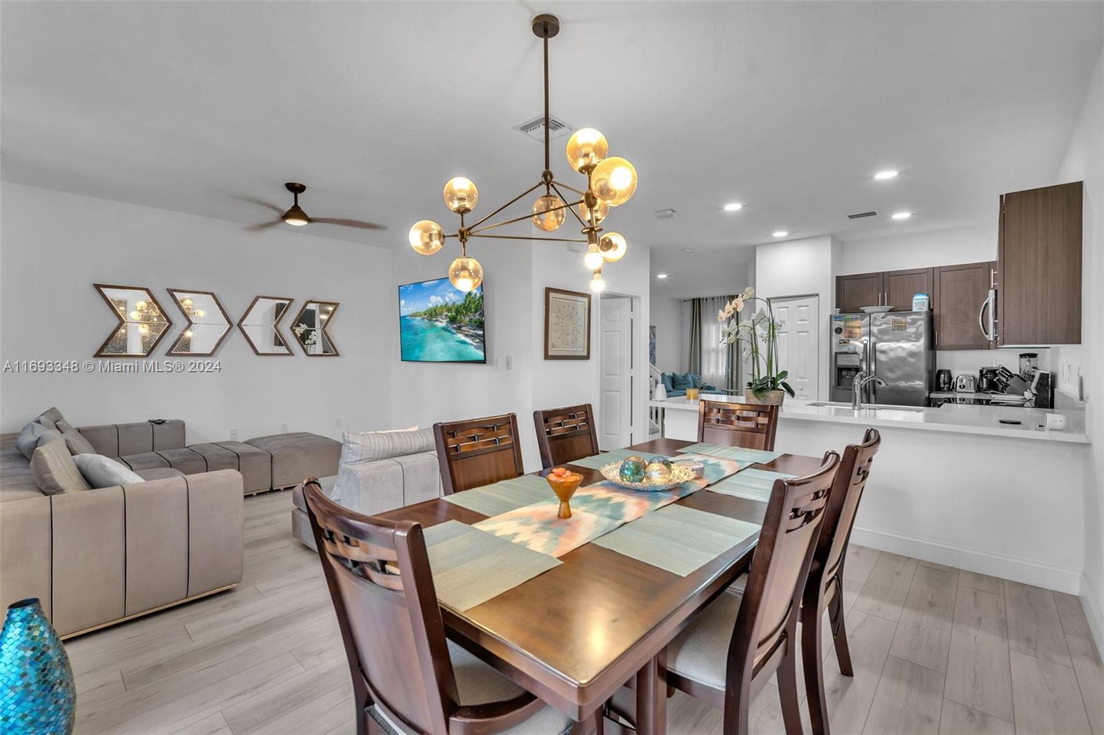 TROTTERS CHASE - Residential