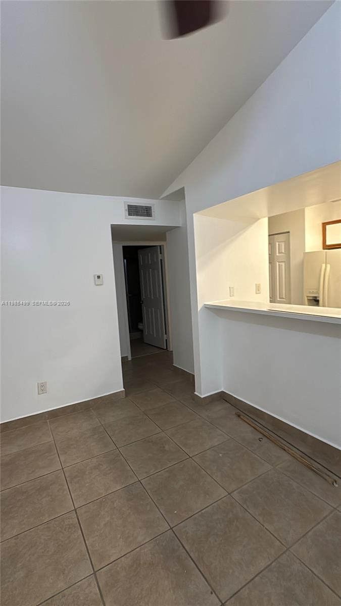 HAMMOCKS TRAILS CONDO - Residential Lease