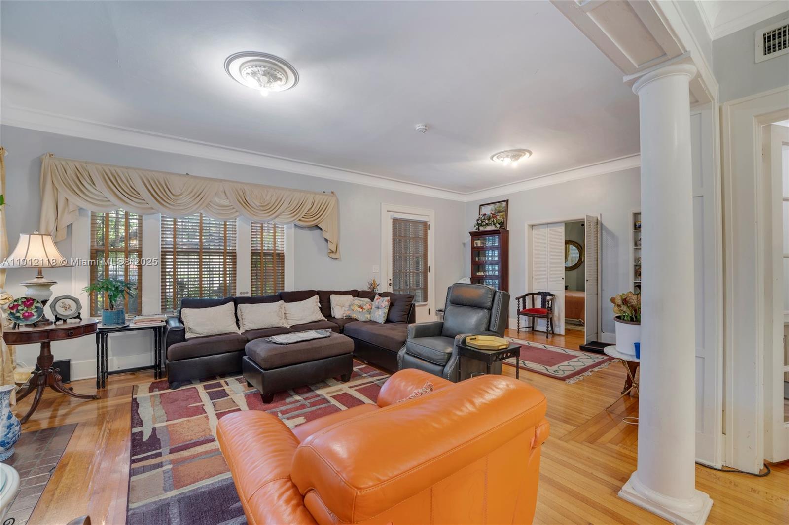 LAWRENCE ESTATE LAND CO - Residential Income