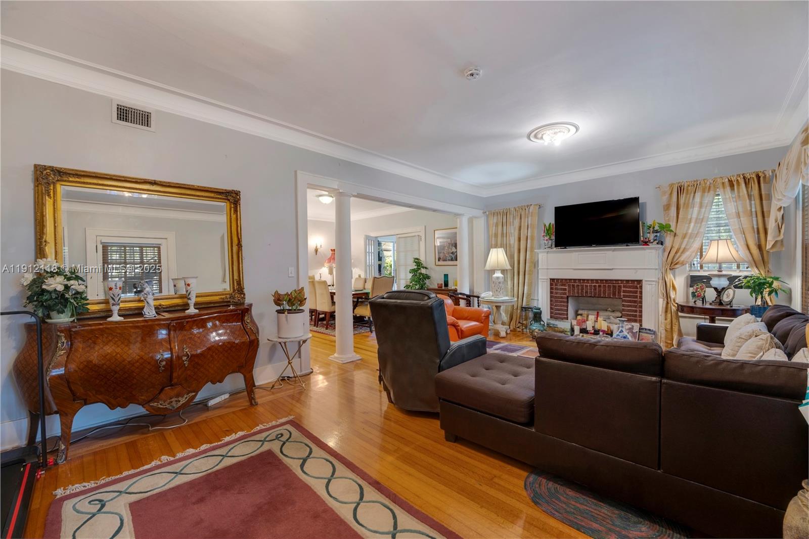 LAWRENCE ESTATE LAND CO - Residential Income