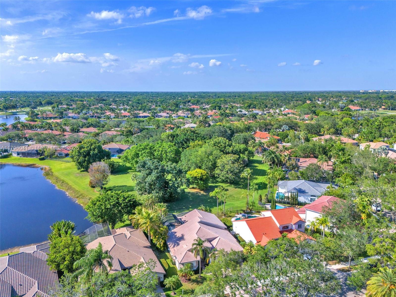 2623 Oakbrook Dr