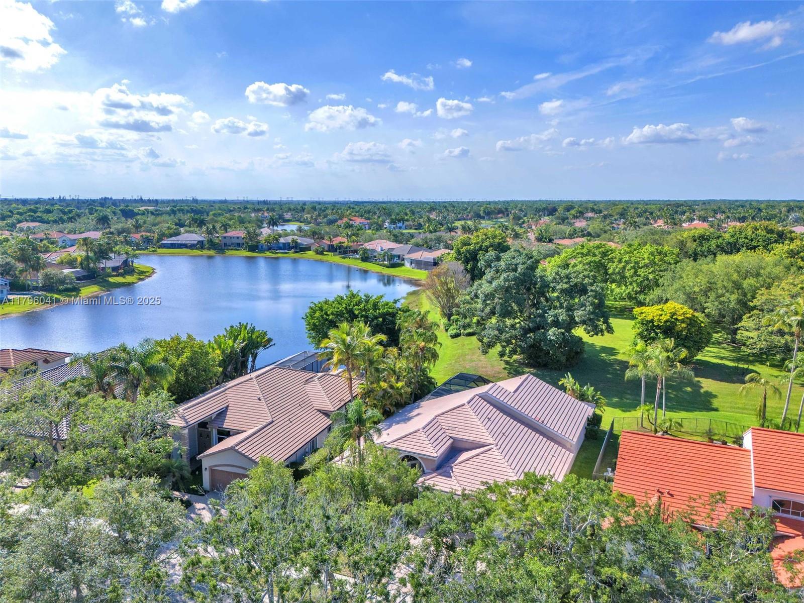 2623 Oakbrook Dr