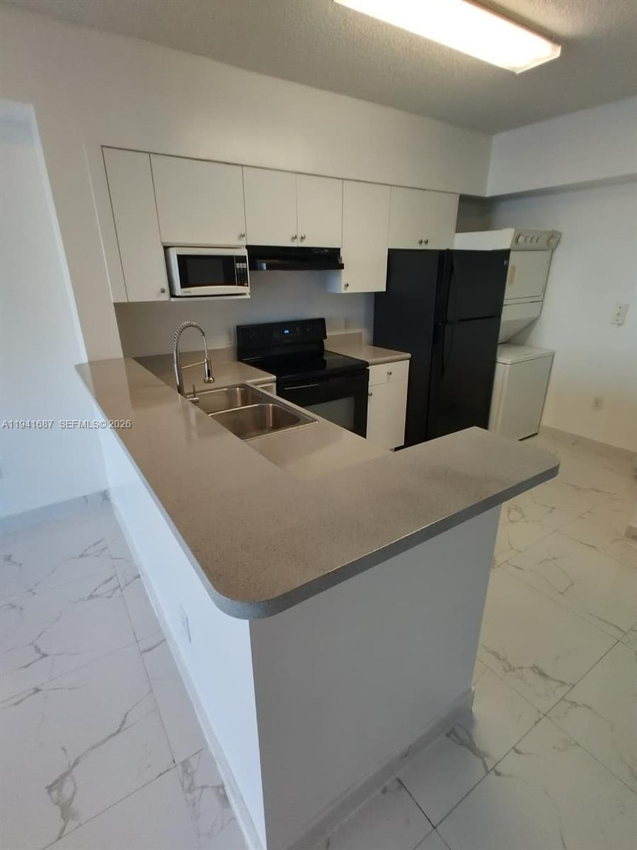 BLUE LAGOON CONDO - Residential Lease