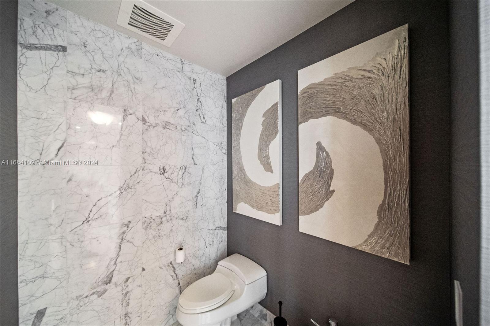 BAL HARBOUR NORTH SOUTH C - Residential