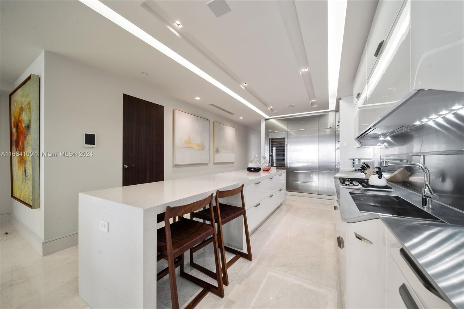 BAL HARBOUR NORTH SOUTH C - Residential