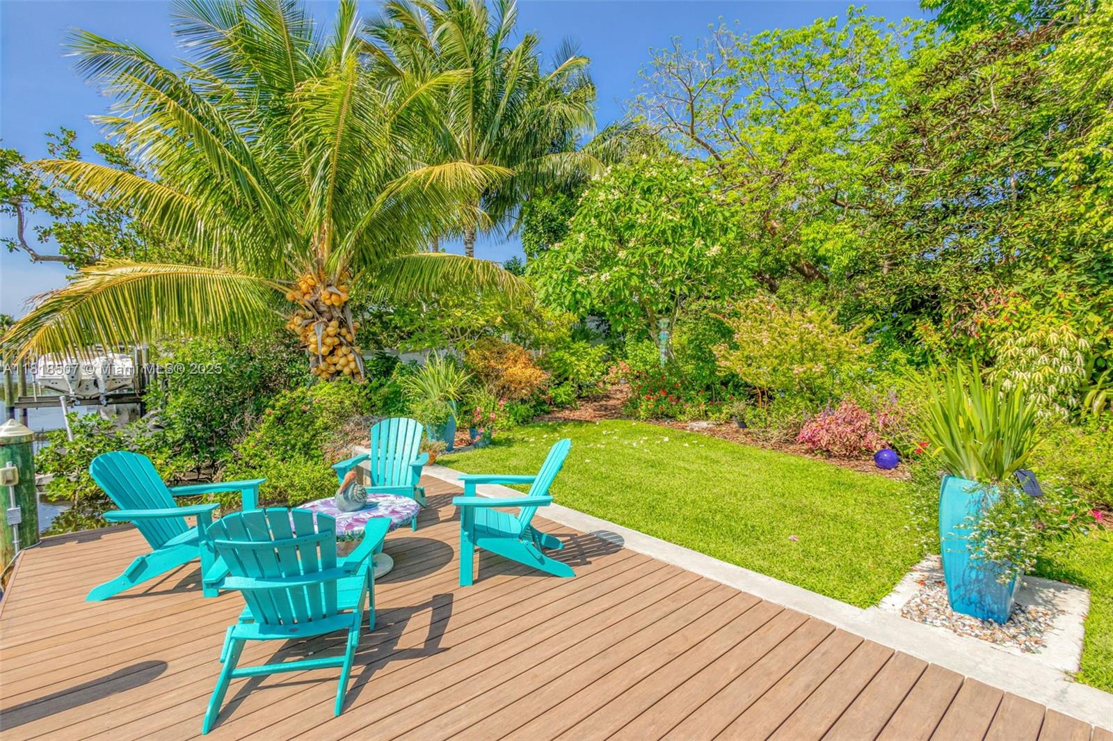 INTRACOASTAL PARK - Residential