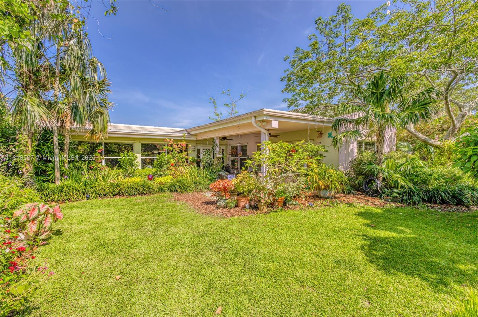 INTRACOASTAL PARK - Residential