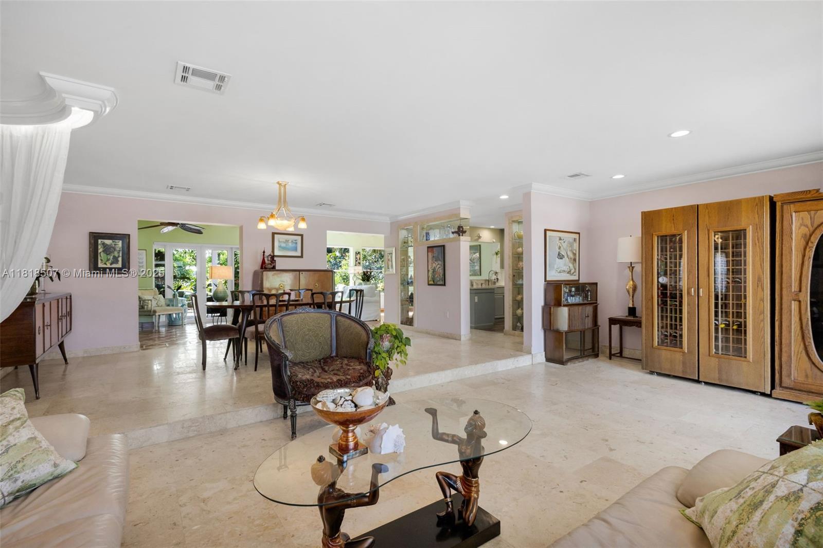 INTRACOASTAL PARK - Residential
