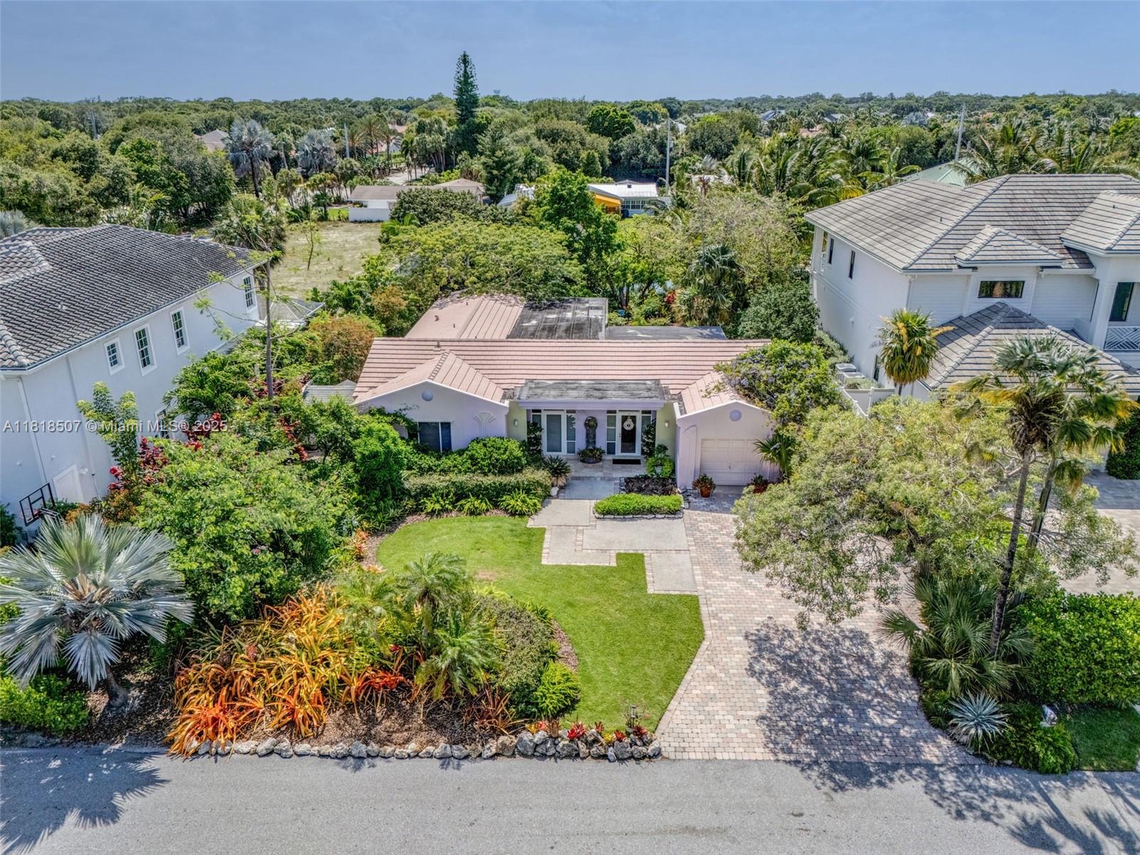 INTRACOASTAL PARK - Residential