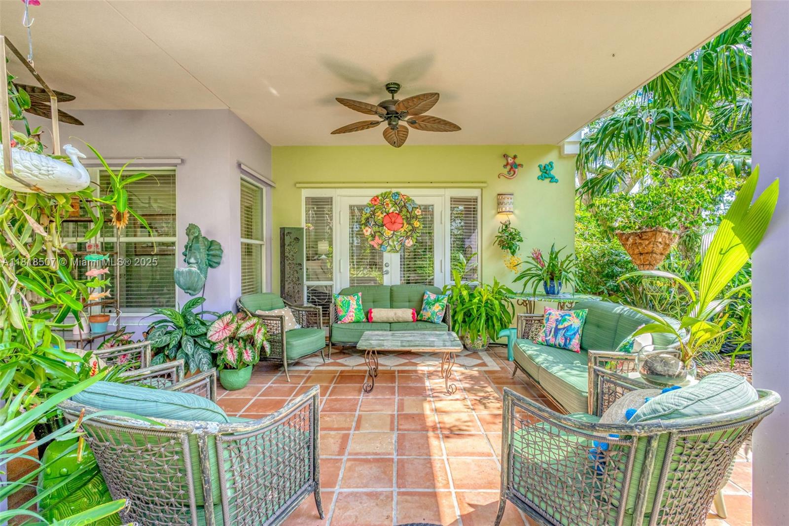 INTRACOASTAL PARK - Residential