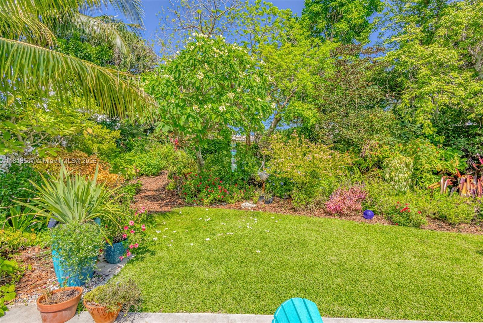 INTRACOASTAL PARK - Residential