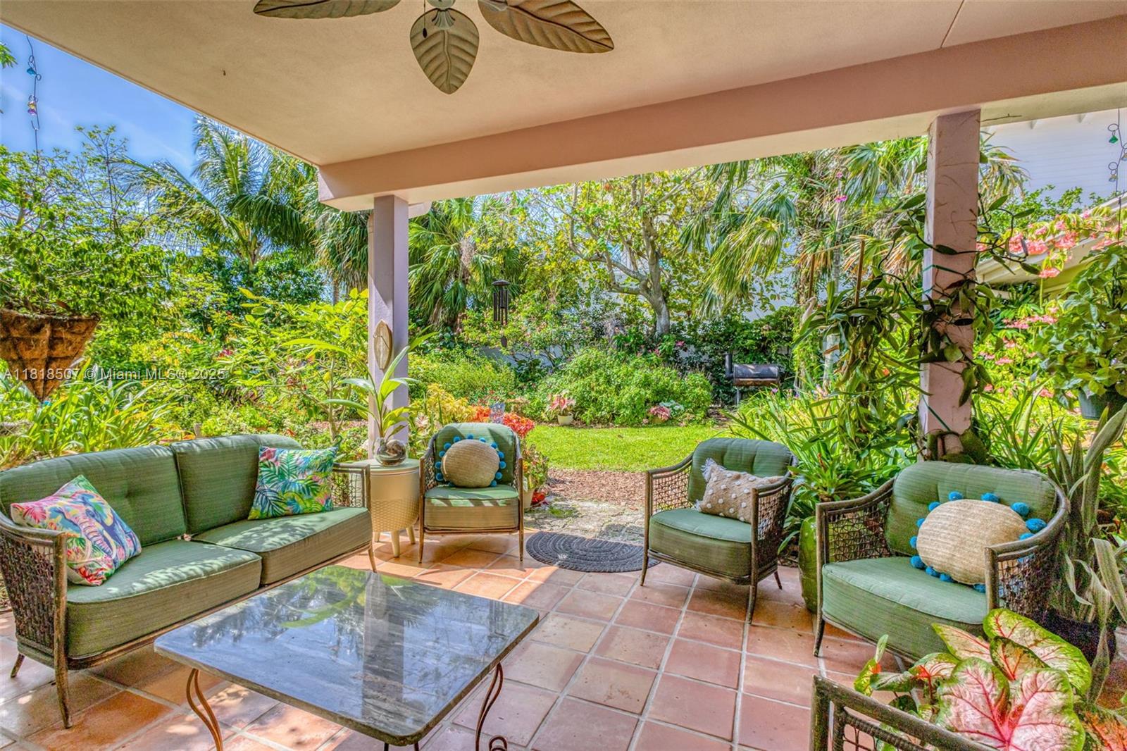 INTRACOASTAL PARK - Residential