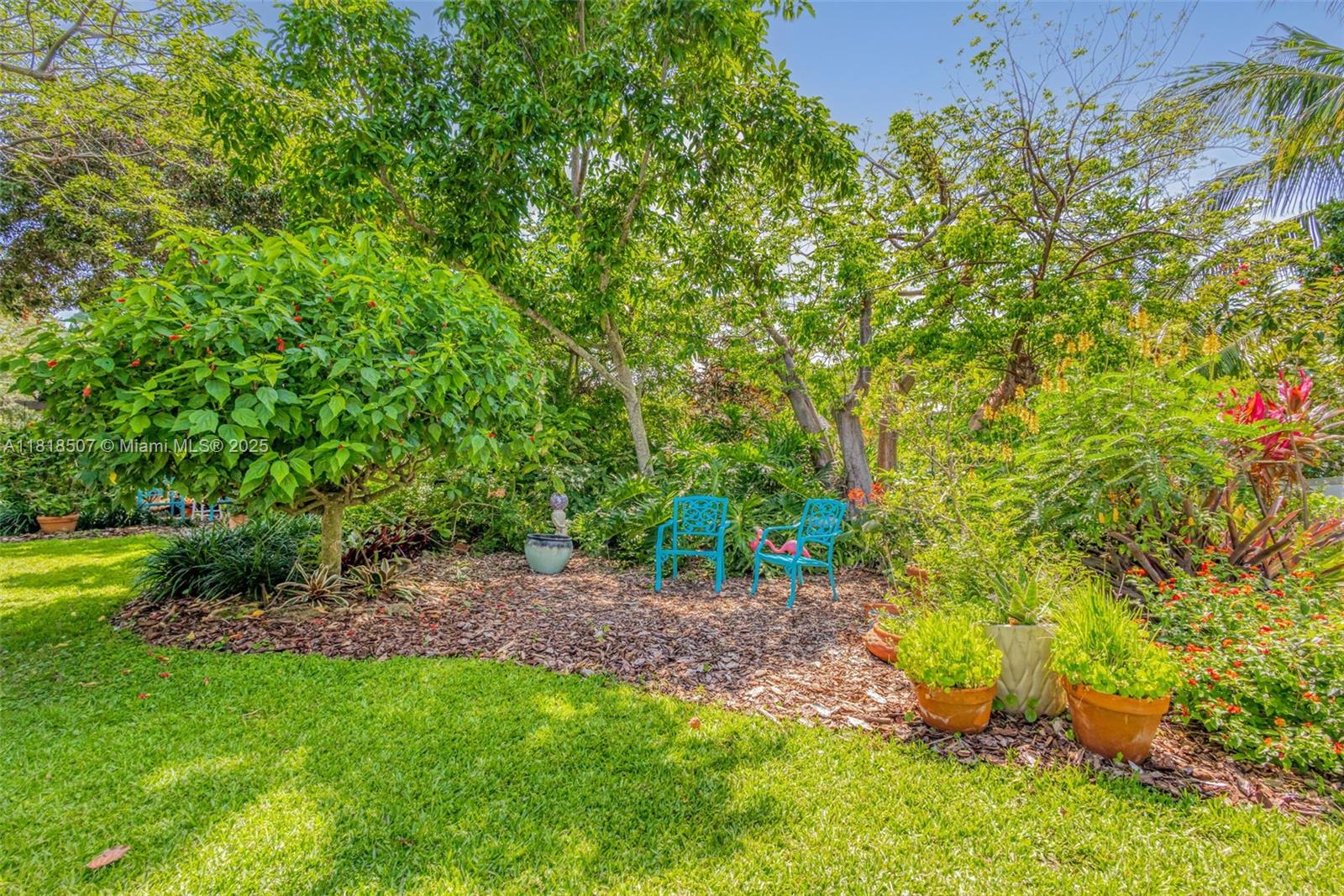INTRACOASTAL PARK - Residential