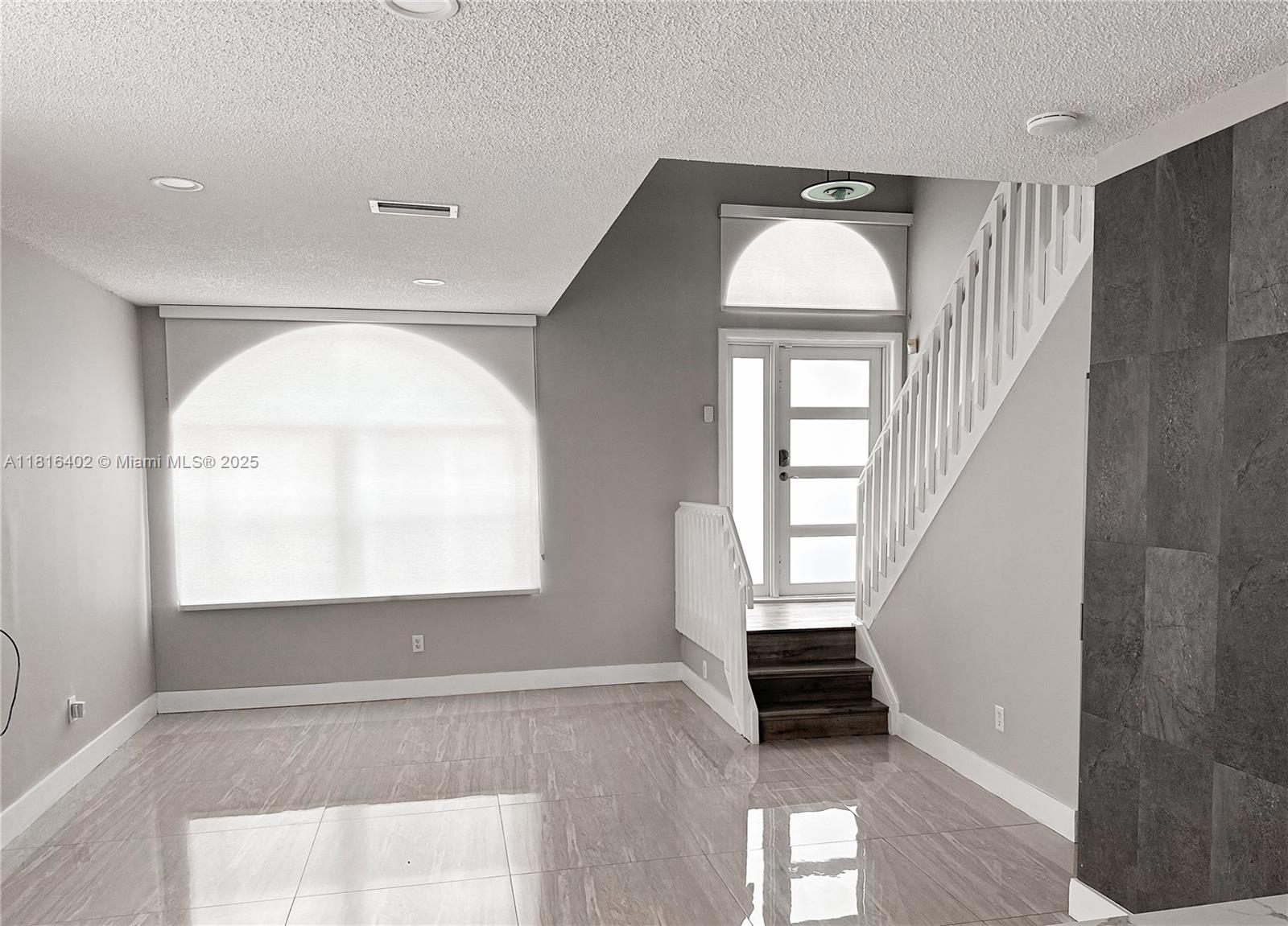 TOWNGATE - Residential