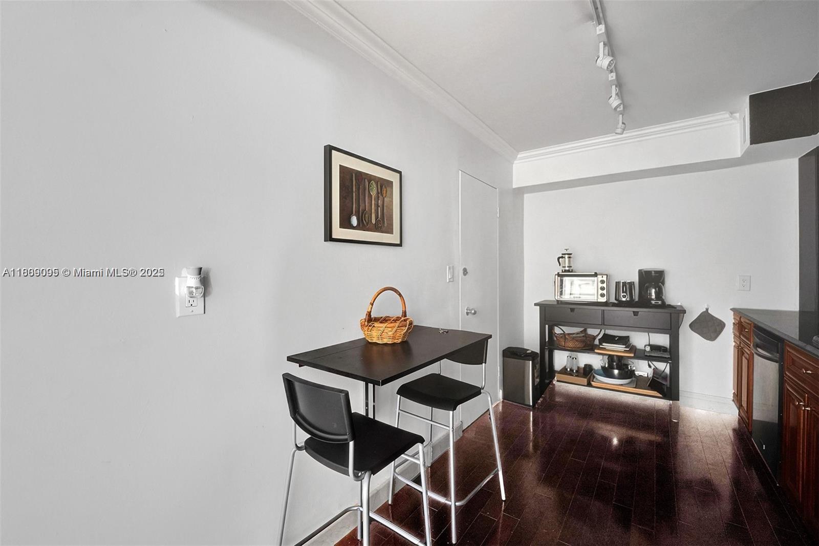 CARLISLE ON THE OCEAN CON - Residential