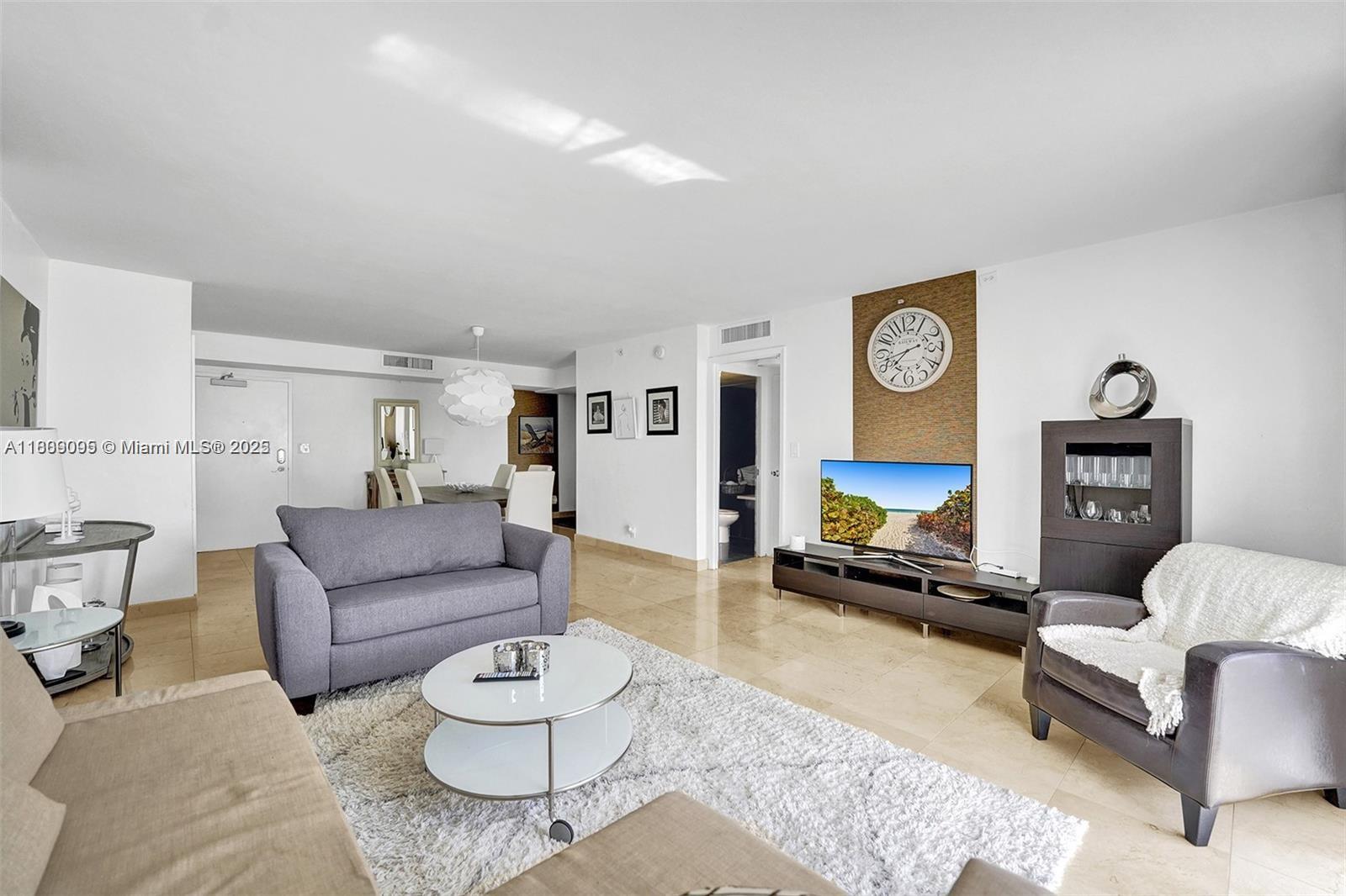 CARLISLE ON THE OCEAN CON - Residential