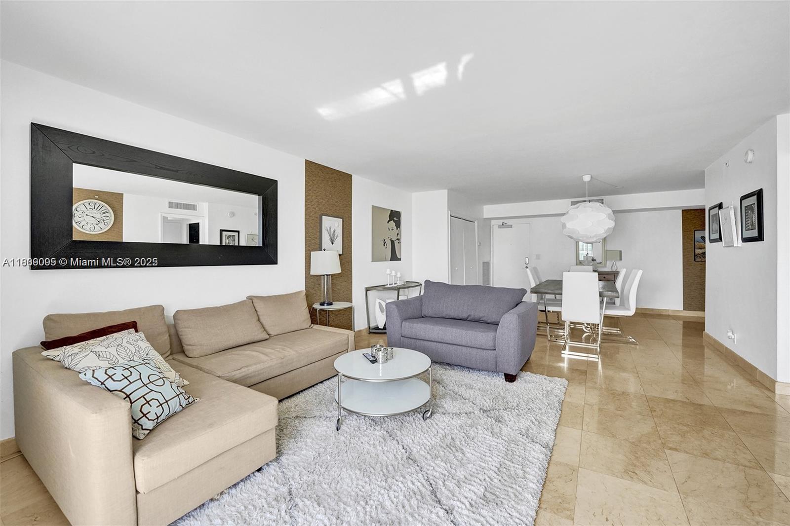 CARLISLE ON THE OCEAN CON - Residential