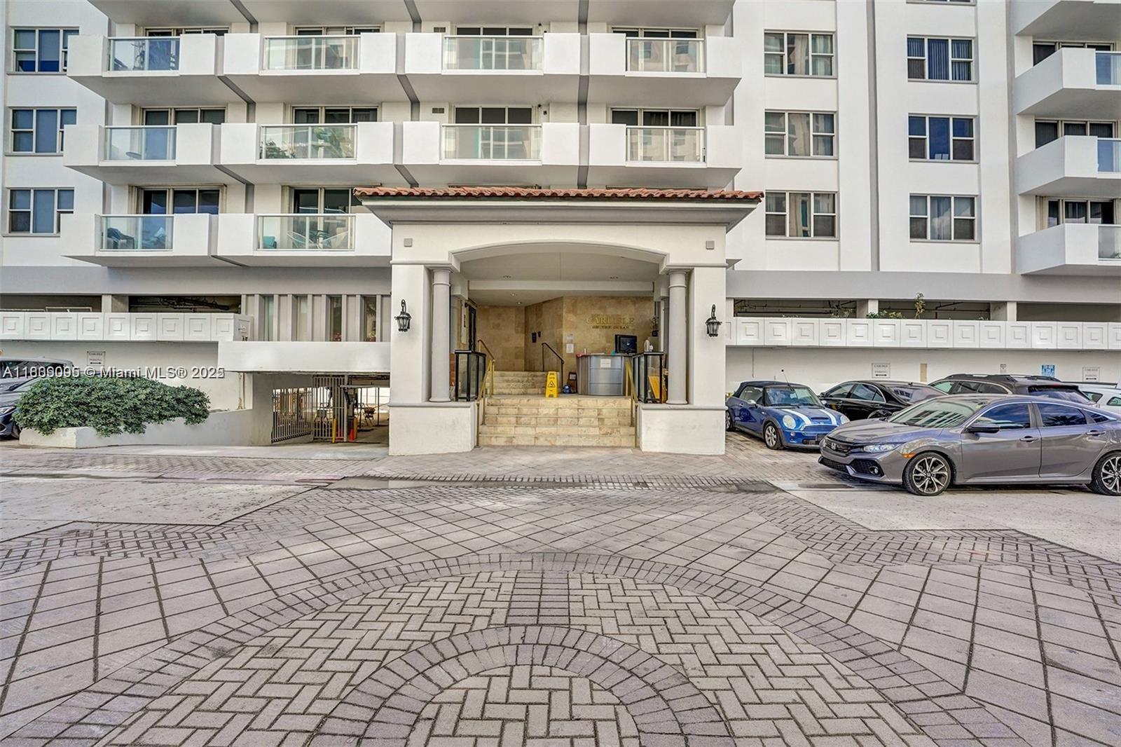 CARLISLE ON THE OCEAN CON - Residential