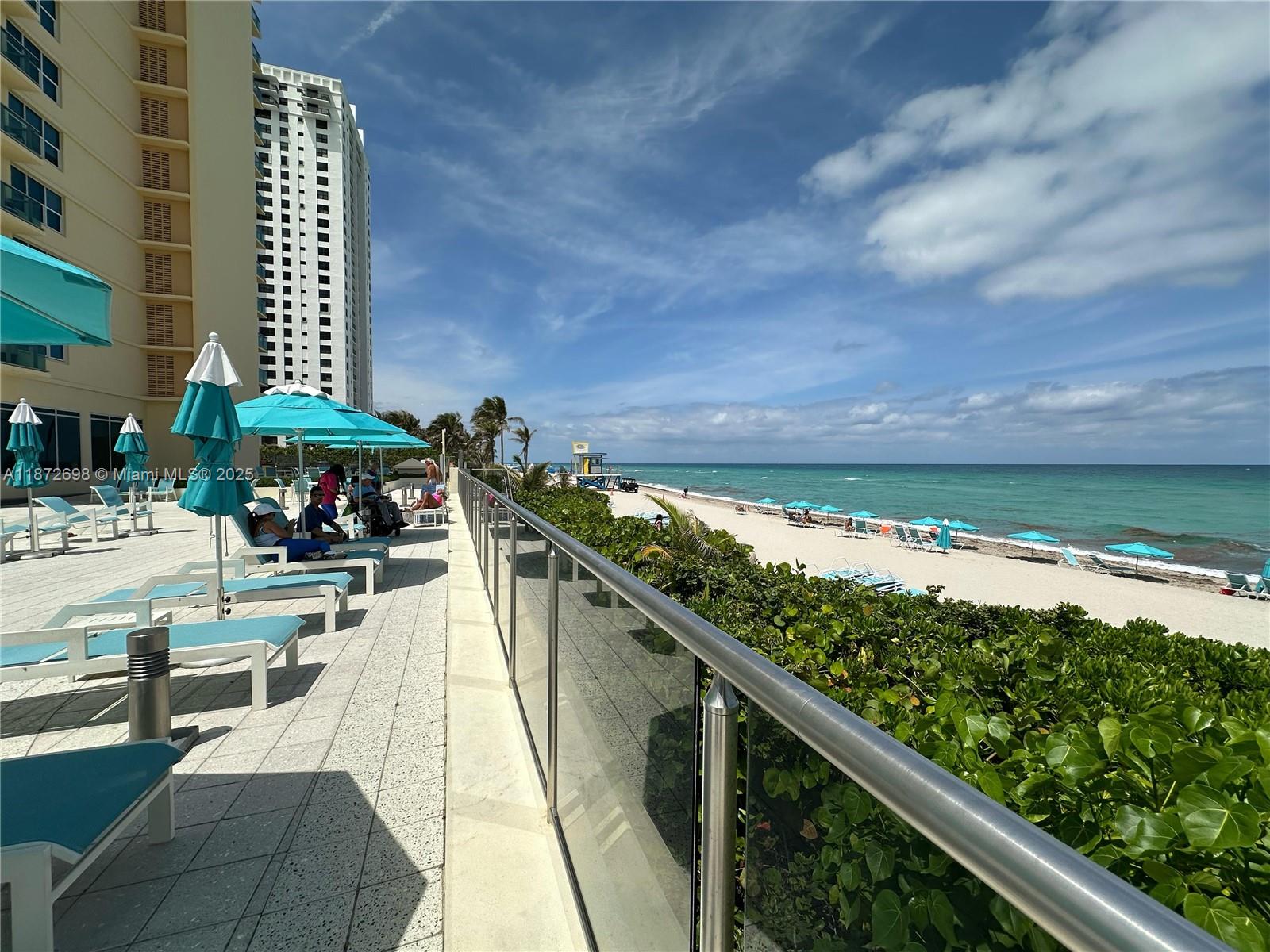 WAVE CONDO - Residential Lease