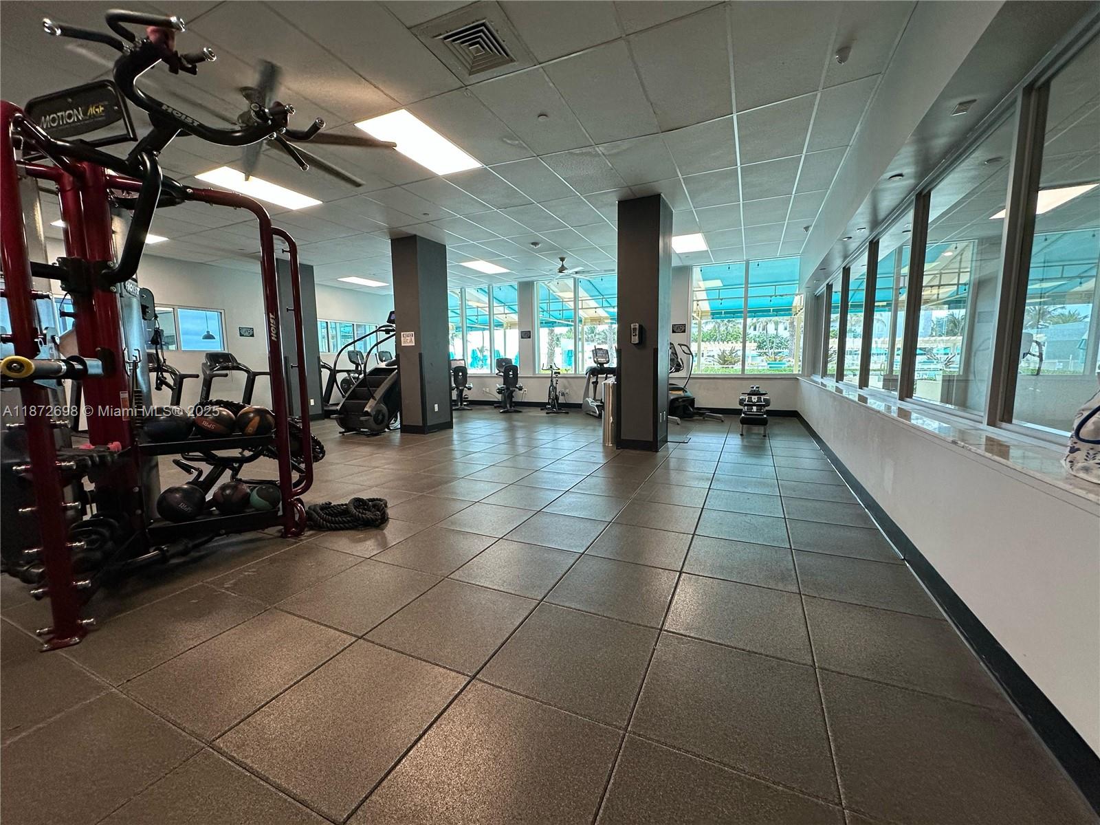 WAVE CONDO - Residential Lease