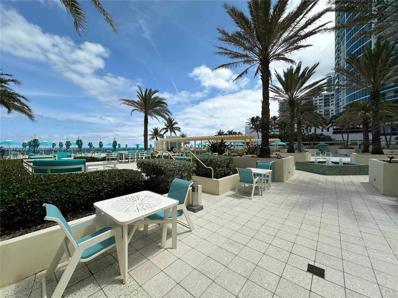 WAVE CONDO - Residential Lease