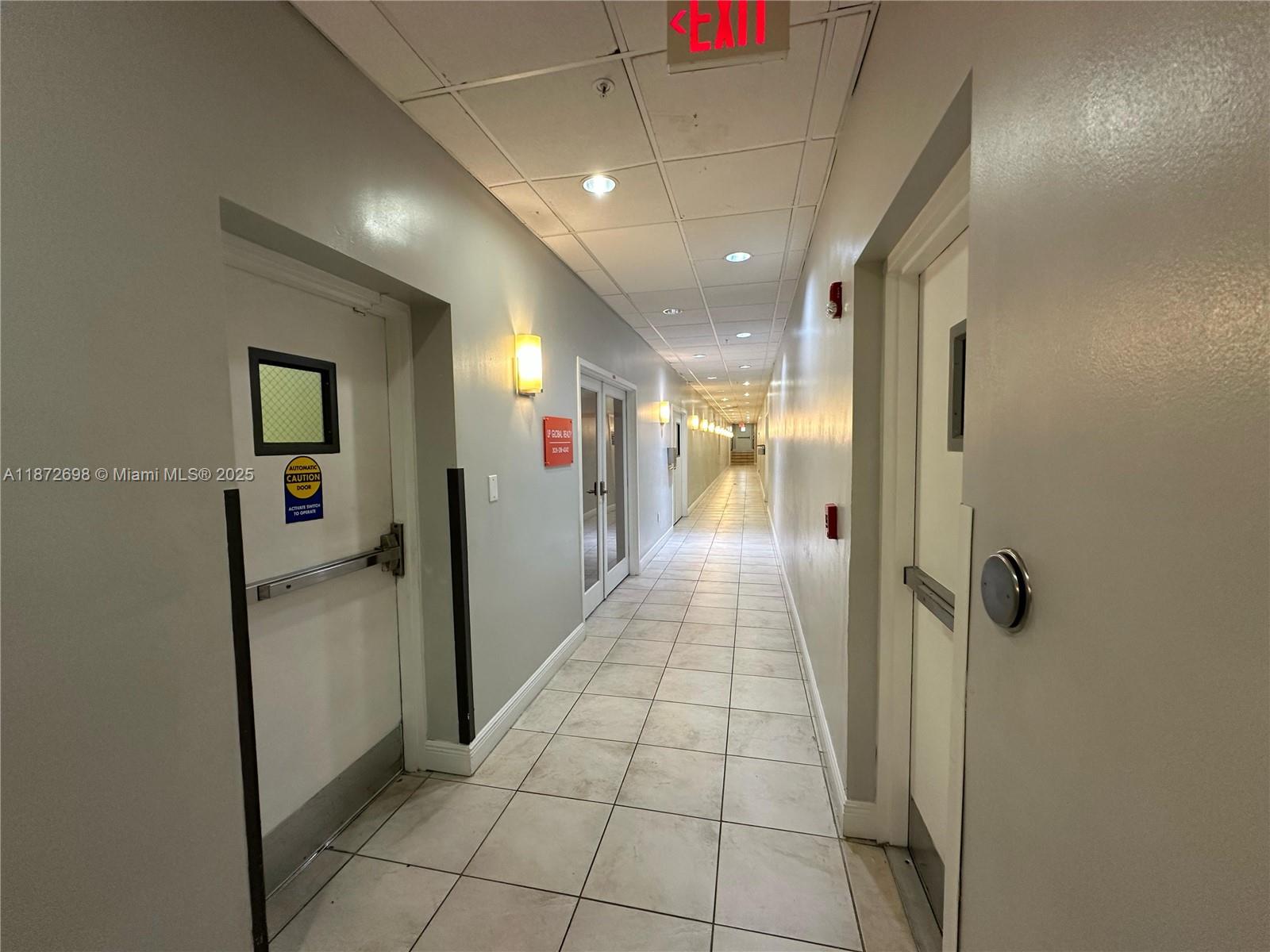 WAVE CONDO - Residential Lease