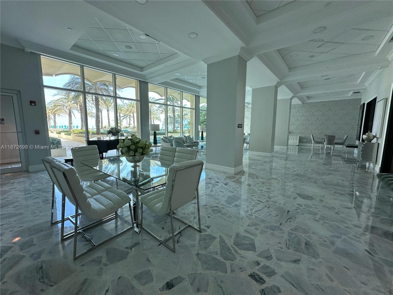 WAVE CONDO - Residential Lease