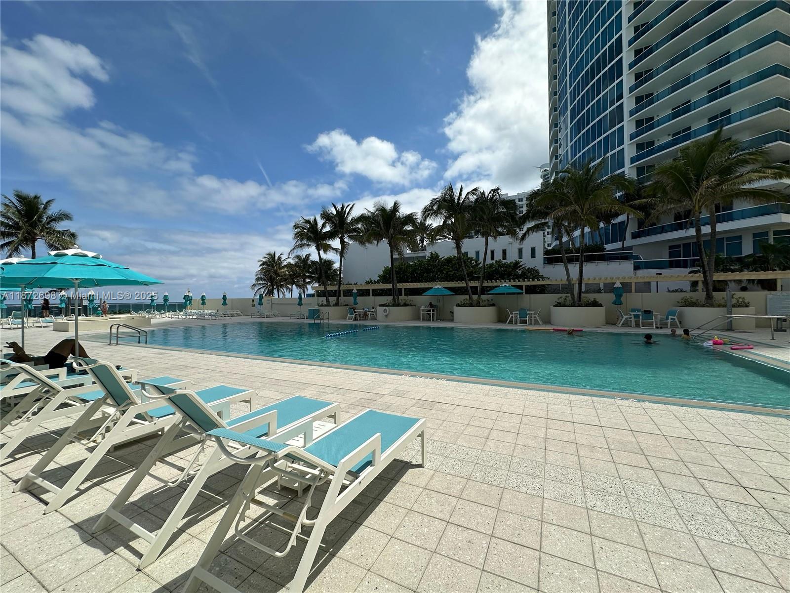 WAVE CONDO - Residential Lease