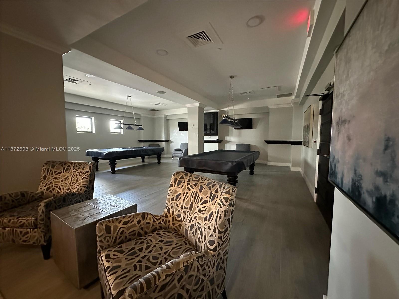 WAVE CONDO - Residential Lease